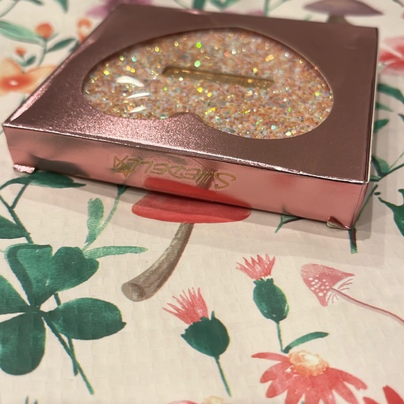 Heart Shaped Peachy Blush NIB - Picture 13 of 16